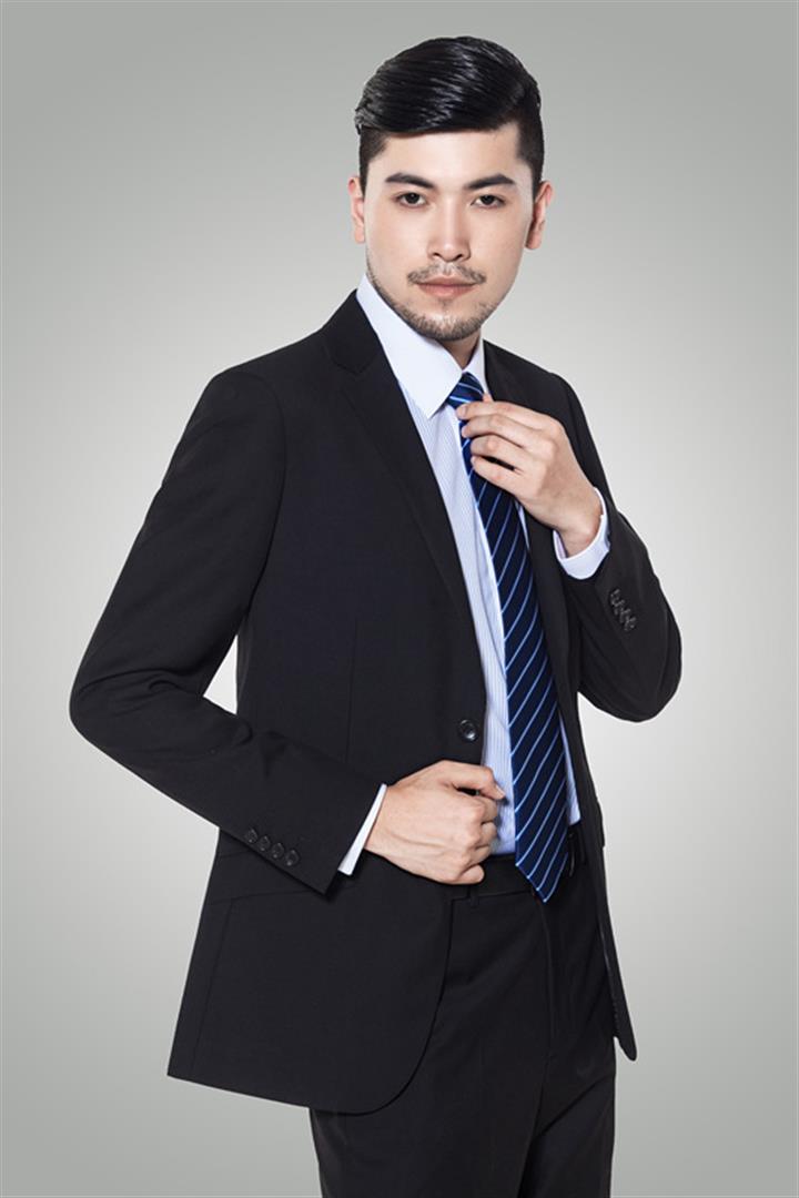 殷艳 选角与表演指导负责人